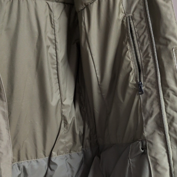 The North Face Heavenly Women's Olive Puffer Jacket - Picture 7 of 10